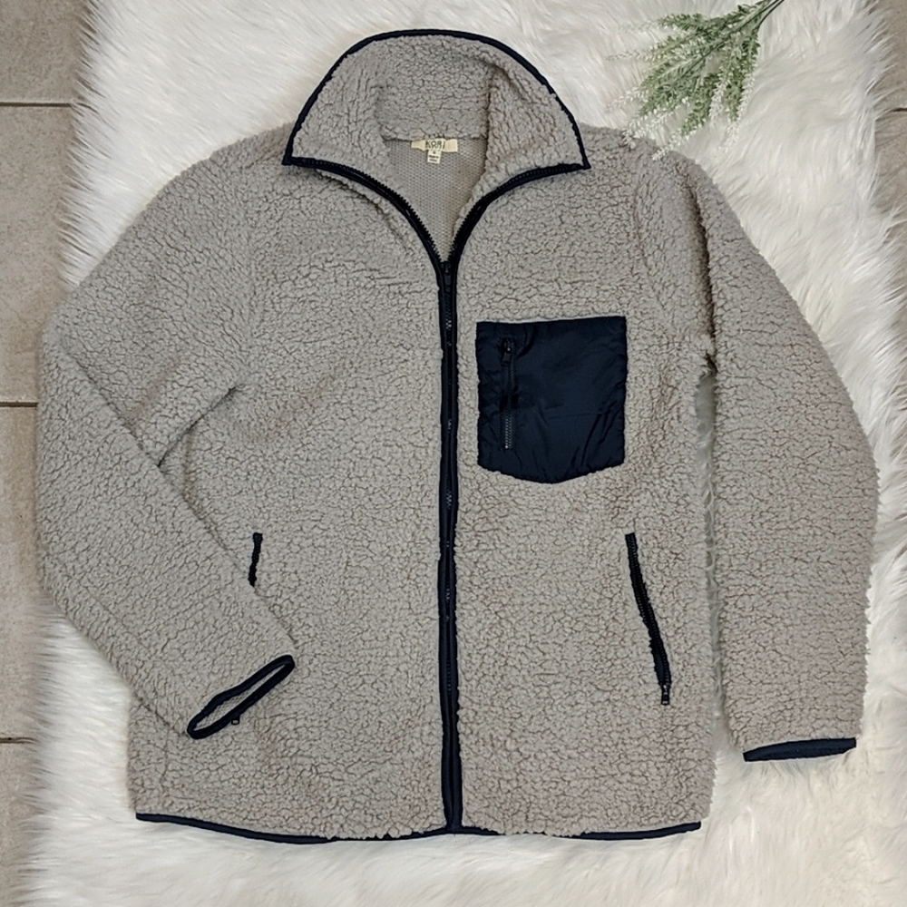 Kori America fleece jacket. Size small. Mens